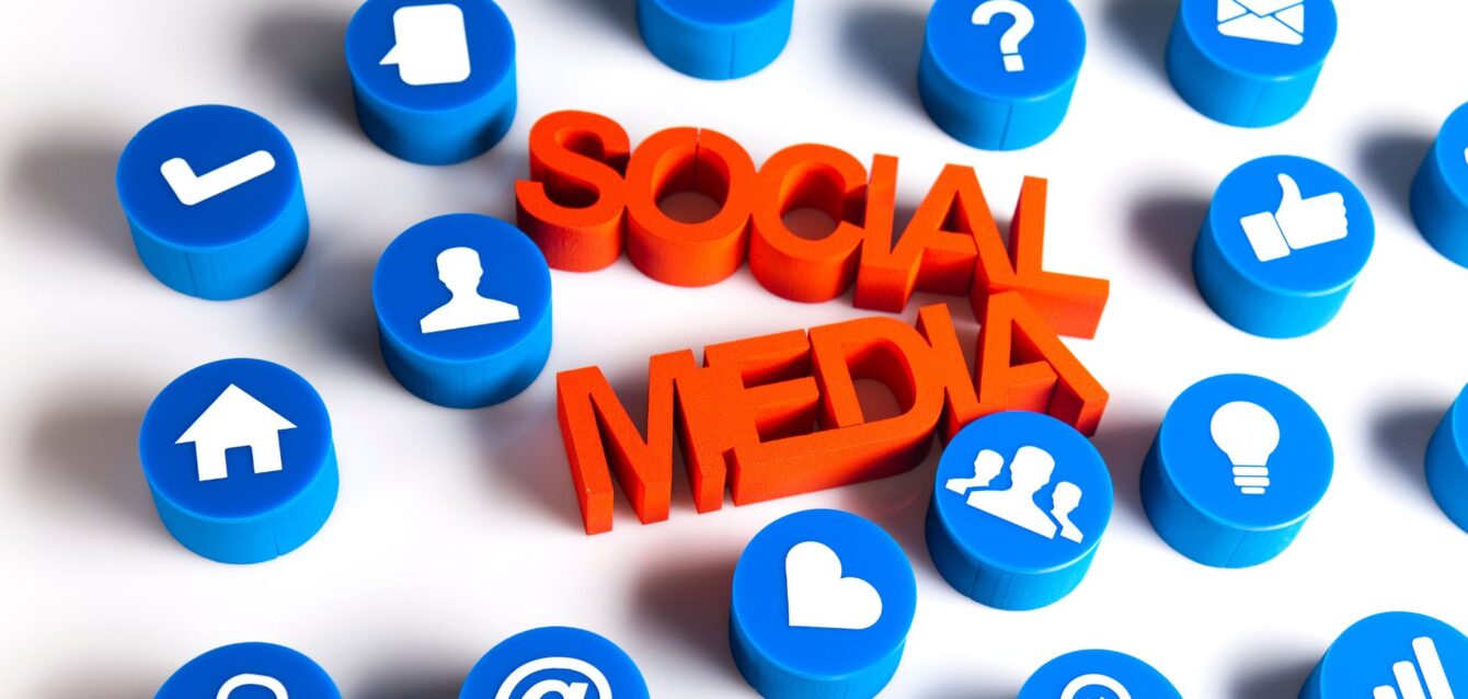 algoritmi dei social network
